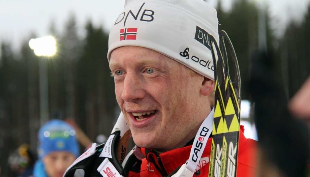 Норвежець Йоганнес Бьо виграв спринт на другому етапі Кубка світу з біатлону