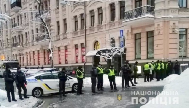 St. Sophia's Cathedral square guarded by almost 4,000 police officers