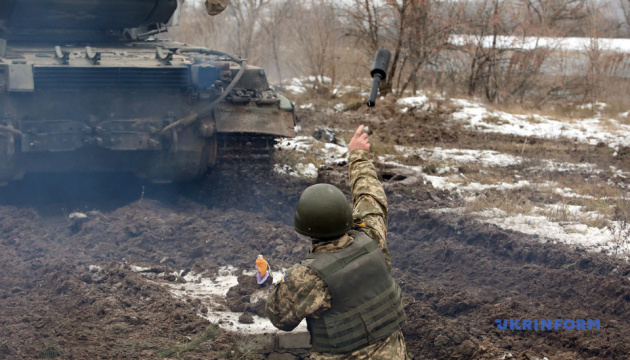 Українські військові знешкодили ворожу ДРГ і взяли в полон бойовика