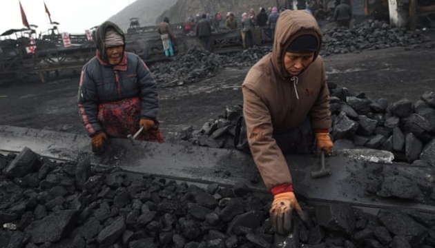 На півдні Китаю в аварії на шахті загинули семеро людей