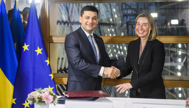Mogherini: La Unión Europea apoya los ambiciosos planes de Ucrania