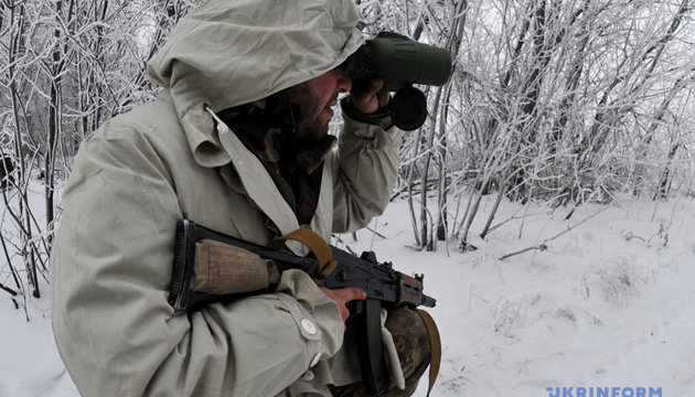 Окупанти 7 разів стріляли на Донецькому та Маріупольському напрямках