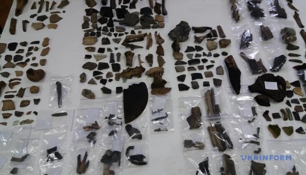 Археологи передали музею історії Бердичева майже три сотні артефактів