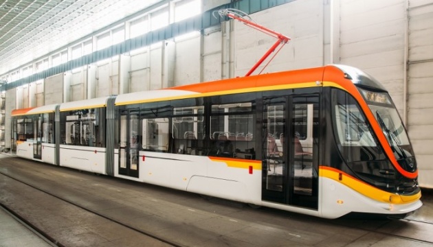 За рік Києвом поїдуть 26-метрові трамваї