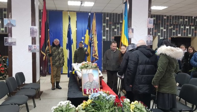 Сім'ї загиблого військового Дениса Лошкарьова Херсон виділить 150 тисяч