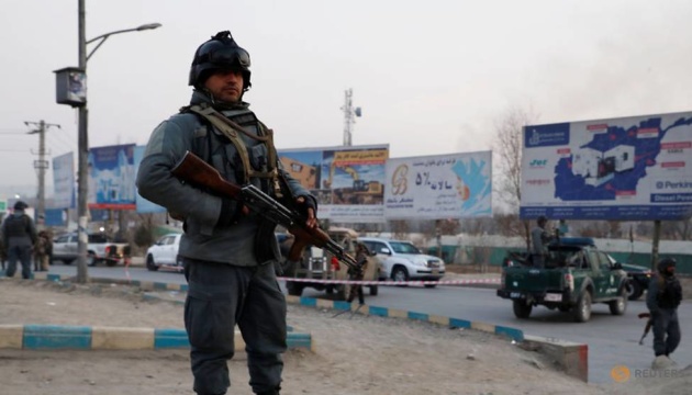 У Кабулі біля міністерства терорист-смертник підірвав авто з вибухівкою