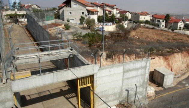 Ізраїль просуває нові плани будівництва житла для поселенців на Західному березі