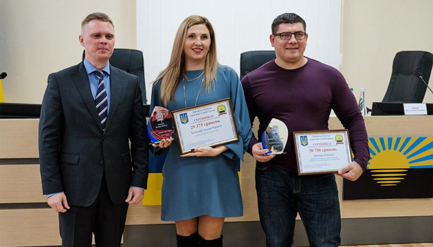 Кращі спортсмени Донеччини та їх тренери отримали від ОДА премії