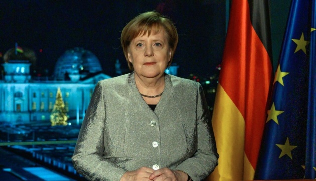 Меркель у новорічному привітанні нагадала про урок двох світових воєн