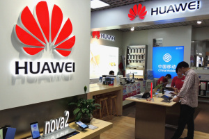 Засновник Media Labs закликав американський уряд до співпраці з Huawei