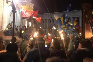 На Майдане Незалежности по случаю дня рождения Бандеры собрали вече