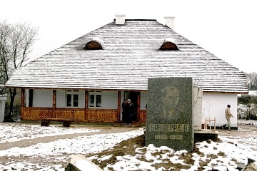 На Прикарпатті жителі села, де народився Бандера, вимагали ремонту дороги