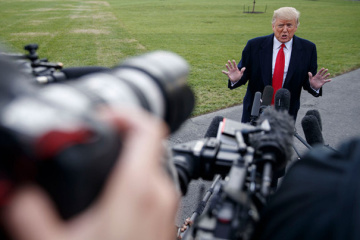 Трамп звинувачує демократів у спробі реваншу після оприлюднення звіту Мюллера
