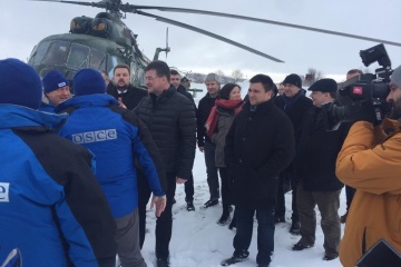 Клімкін та глава ОБСЄ прибули на КПВВ