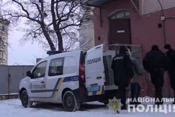 В Киеве трех пенсионерок обманули на полмиллиона гривен