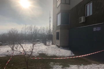 Стан пораненого у Харкові офіцера поліції стабільно тяжкий