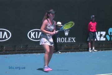 Australian Open: Снигур вышла в 1/4 финала юниорского турнира