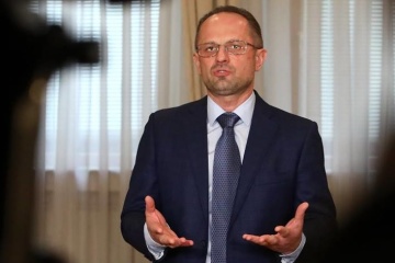 Безсмертный подал документы на регистрацию кандидатом в Президенты