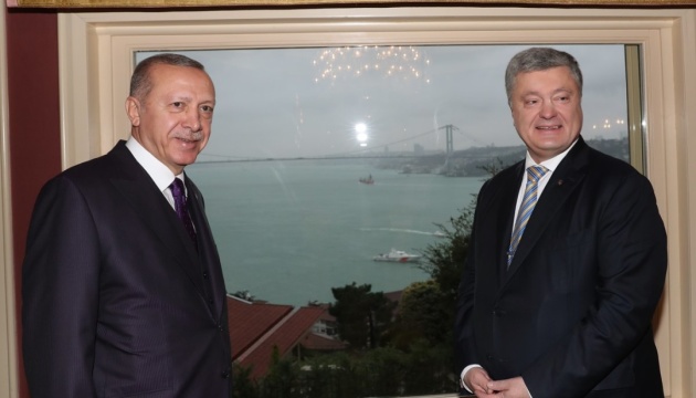 Poroshenko thanks Erdogan for UN resolution on Crimea