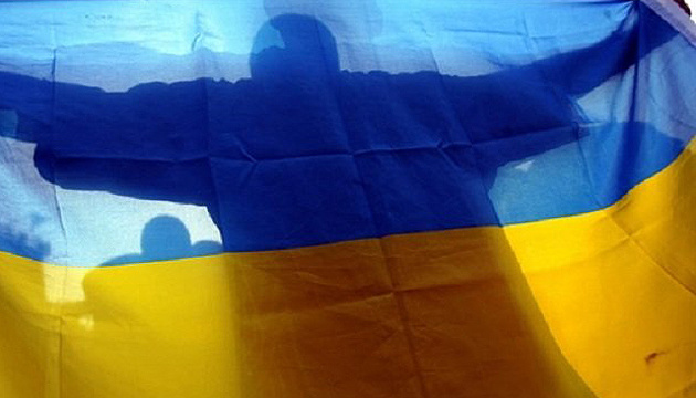 Розвідка Британії заявила про невпевненість влади РФ на тлі зростання арештів за синьо-жовту символіку