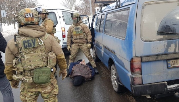 ウクライナ保安庁、露ＦＳＢの指示を受け工作を計画していた男性を拘束