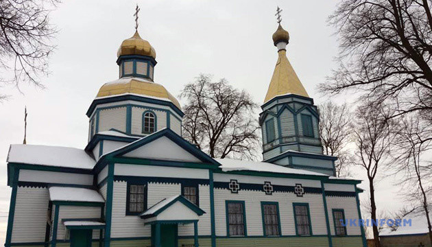 Український церковний шлях, труднощі переходу: історія парафії Житомирщини
