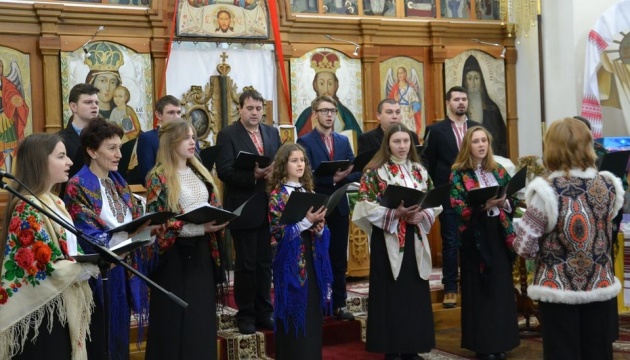 На фестивалі різдвяних піснеспівів в Острозькій академії встановили рекорд України