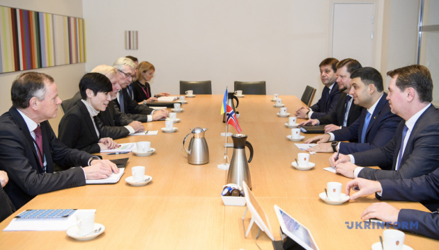 Groysman y la ministra de Asuntos Exteriores de Noruega discuten medidas para contrarrestar la agresión del Kremlin (Fotos)
