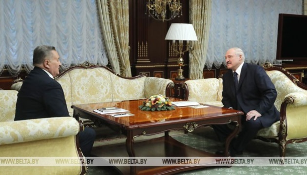 マルチューク三者コンタクト・グループ宇代表、ルカシェンコ・ベラルーシ大統領と会談