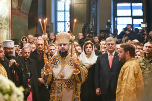 Inthronisation: ohne einen griechischen Mönch, aber mit dem Segen von Bartholomäus