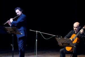 Дует флейти і гітари.Юрій Шутко і Андрій Остапенко