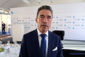 Former NATO Secretary General: It is not up to Putin to decide whose troops to be in Ukraine