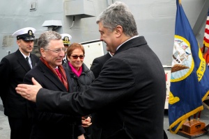 Les Etats-Unis se sont sérieusement engagés à contrôler la Russie en mer Noire