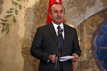 Çavuşoğlu: Turquía jamás reconocerá la anexión de Crimea