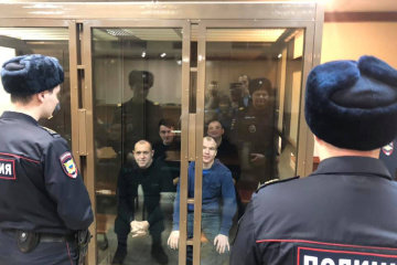 На адвокатів полонених моряків прямо в суді спустили собаку