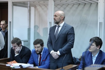 Мангер заявив у суді, що готовий пройти поліграф