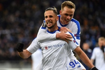 League Europa : Le Dynamo Kyiv a battu l'Olympiacos en 16es de finale (photos)