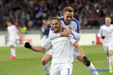 El Dynamo se impone 1-0 al Olympiacos y avanza a los octavos de final de la UEFA Europa League (Fotos)