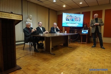 Українська діаспора Нью-Йорка обговорила президентські вибори