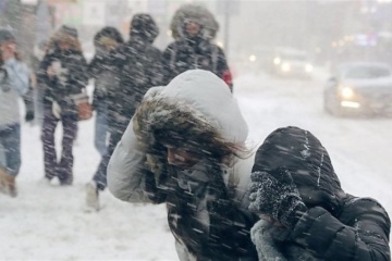 На вихідні в Україні погіршиться погода - сніг і вітер до 40 метрів на секунду