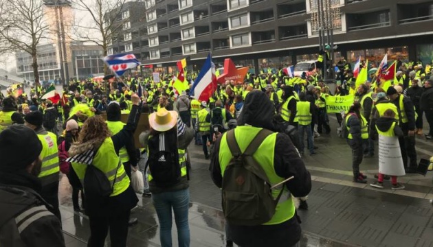 Паризькі “жовті жилети” вийшли на дев'ятнадцяту демонстрацію