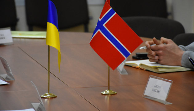 Представники Норвезької ради у справах біженців зустрілися з керівництвом Донеччини
