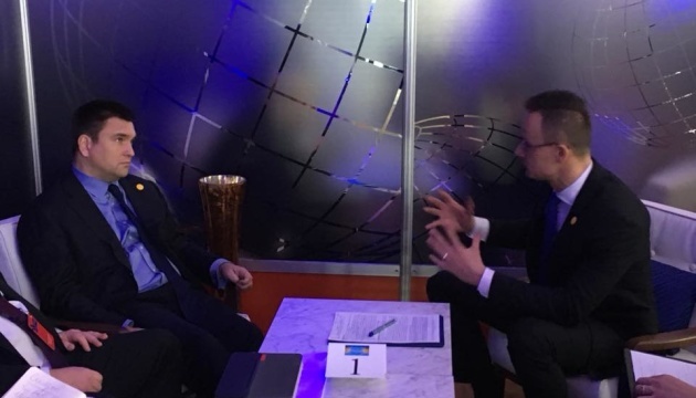 Klimkin meets with Szijjarto in Washington