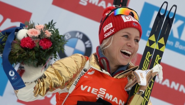 Норвежка Екгофф виграла індивідуальну гонку на етапі Кубка світу з біатлону в Канаді