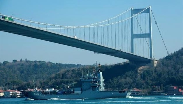 Два кораблі НАТО увійшли в Чорне море