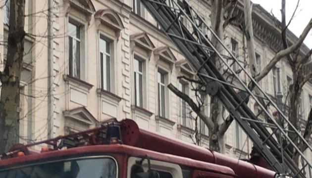 В Одесі горіла багатоповерхівка, 40 людей евакуювали