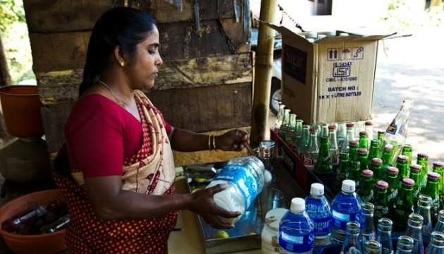 Отруєння алкоголем в Індії: кількість жертв зросла до 150
