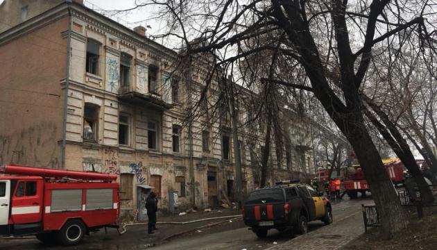 У Києві третій раз на тиждень палає одна й та сама історична будівля