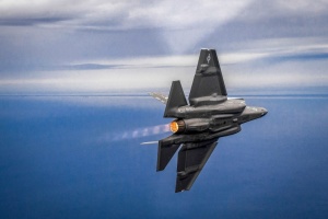 Лише половина винищувачів Пентагону F-35 готові до виконання завдань – Bloomberg