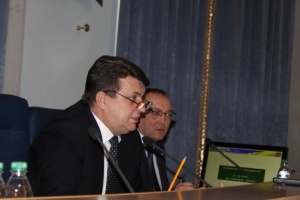 У Вінницькій облраді депутати голосуватимуть за допомогою планшетів